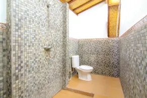 Dwi Inn by OYO Rooms - Image 2