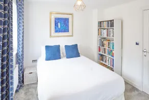 Host Stay Castle View - Image 2