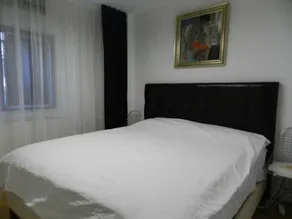 Mihail Cioranu Apartment - Image 3