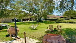 Exclusive Pool-open All Year-spoleto Biofarm-slps 8-village shops, bar1 km - Image 3