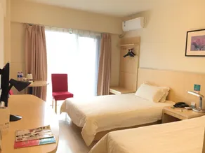JinJiang Inn Metro - Image 5