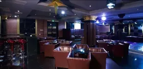 Sands Lakeside Hotel - Image 4
