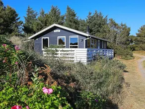 Spacious Holiday Home in Rødby With Relaxing Whirlpool - Image 4