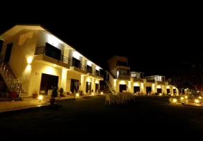 Ezzenza Mahayana Resort & Spa - Image 3