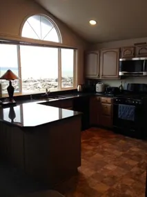 Camano Island Waterfront Vacation Rental - Image 2
