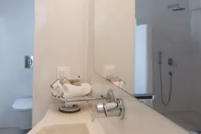 Lagadi Suites - Image 5