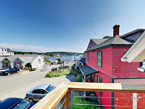 The Coal Shack Harborfront Studio by RedAwning - Image 3