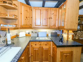 The Cottage - Image 2