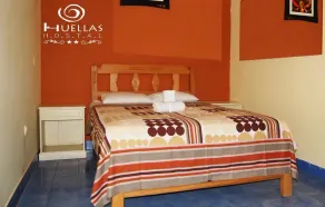 Hostal Huella's - Image 3