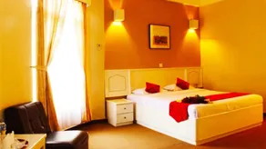 Endah Parahyangan Hotel - Image 2