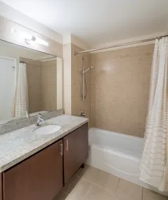 Global Luxury Suites at Foggy Bottom - Image 5