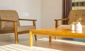 Cozy Hotel - Image 2