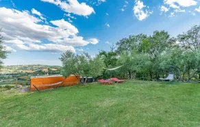 Stunning Home in Tolentino With 2 Bedrooms and Internet - Image 5