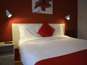 Killarney Peaks Guesthouse - Image 3