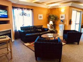 Orca Inn Suites - Image 5