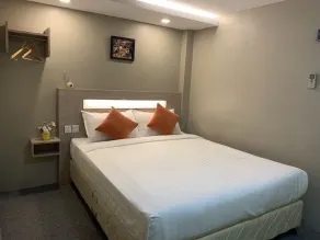 The Vibe Inn - Image 3