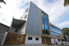 OYO 44203 Sri Manis Residency - Image 3