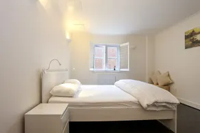1 Bedroom Flat with Free WiFi - East London - Image 2