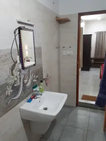 Nature Villa - Image 4