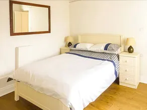 Gable Cottage - Image 2