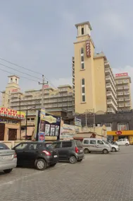 Hotel The Royal Park - Image 1