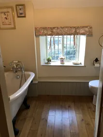 Impeccable 3-bed 17th Century Luxury Cottage - Image 3