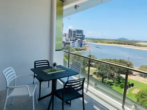 Cosmopolitan Exclusive Rental Apartments - Image 4