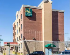 Paramount Inn - Image 3