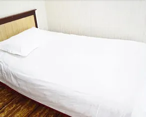 Xinxin Zhejiang Hotel - Image 4