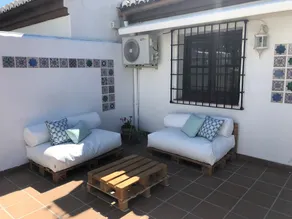 tuGuest Pool House Albaicin - Image 4