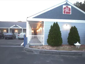 Red Carpet Inn & Suites Hammonton - Image 3