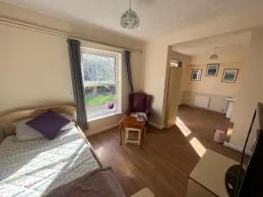 Castle Meadows - Image 2