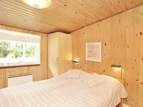 Contemporary Holiday Home in Oksbøl With Terrace - Image 4