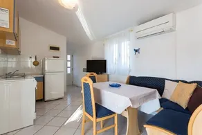 Apartment Petra A1-donji  Necujam, Island Solta - Image 4