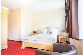 Novum Hotel Madison Düsseldorf - Image 3