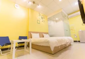 Feng Chia Dream Land - Image 4