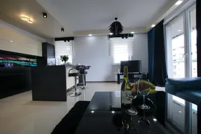 BillBerry Apartments - Bay View - Image 3
