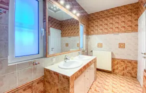 Awesome Home in Atalanti With Jacuzzi, Wifi and 6 Bedrooms - Image 3