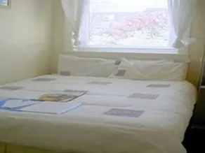 The Cameron B&B - Image 2