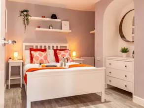 Mandarin Court - Image 4