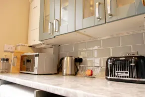 Trendy Two Bed Apartment With Private Garden - Image 2
