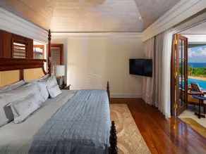 Sunny Vacation Villa at 1 - Image 3