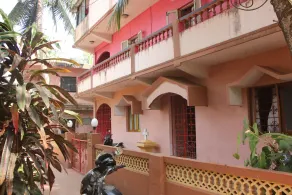 Oyo 9362 Spacious Studio Coco Beach - Image 3