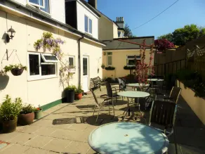 Barnabas House - Image 5