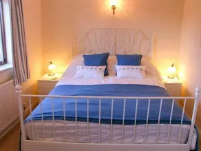 Rowan Cottage - Image 2