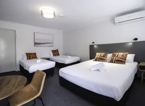 Batemans Bay Hotel - Image 3