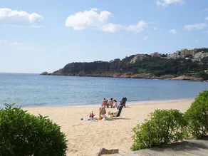 Authentic, Modern and Wheelchair Friendly Holiday Home With Private Pool - Image 4