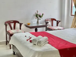 Quan Son 2 Hotel - Image 5