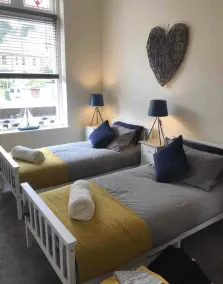 Inviting 2-bed Apartment in Matlock Sleeps 6 - Image 2