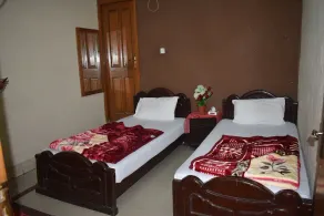 Hotel Kashmir International - Image 2